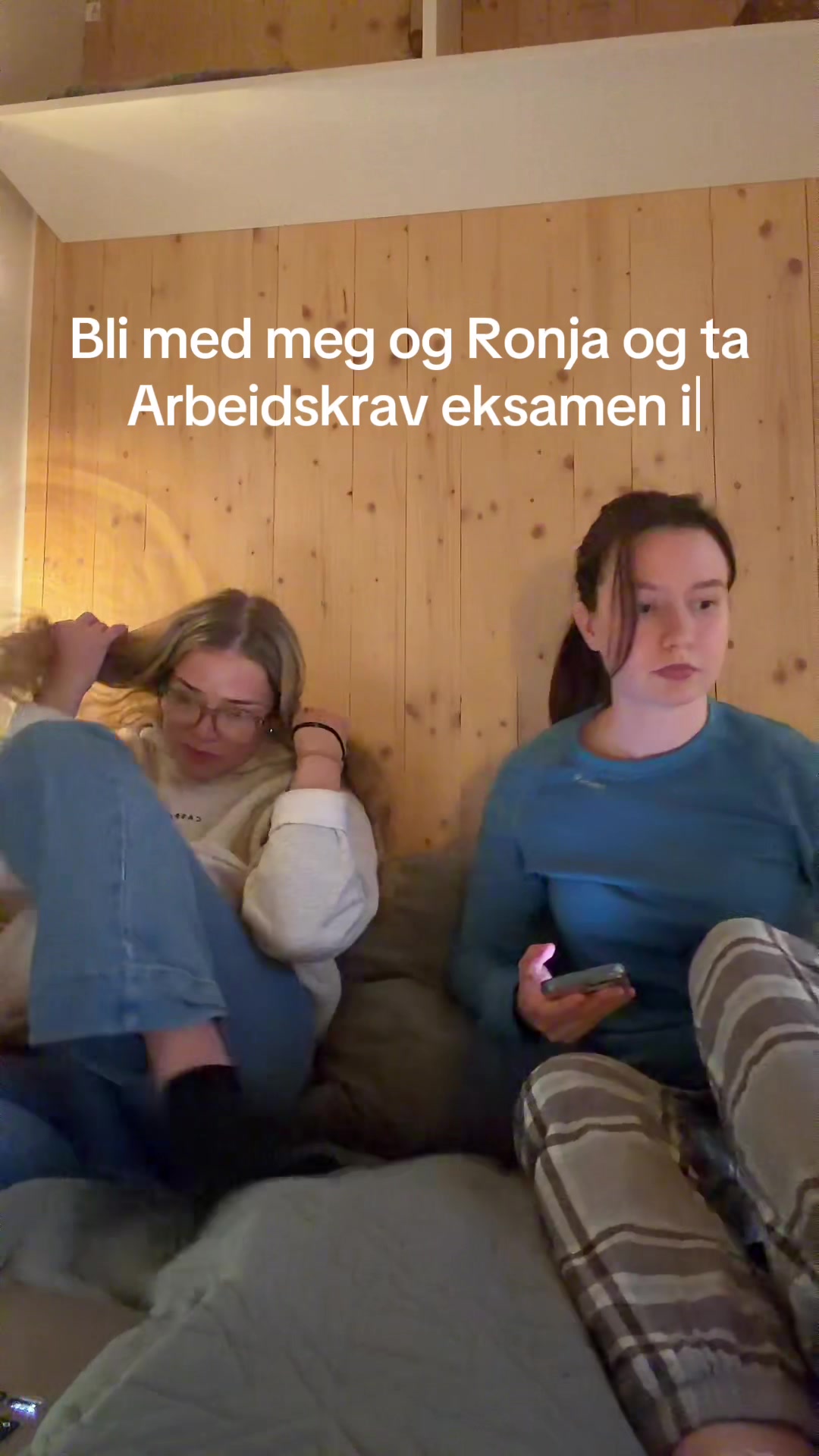 @helleoby