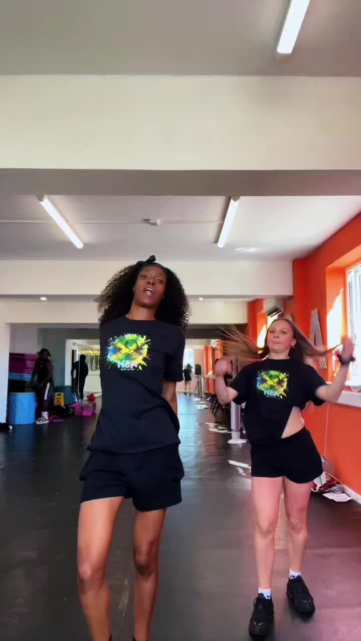 @Yin Yang Dance