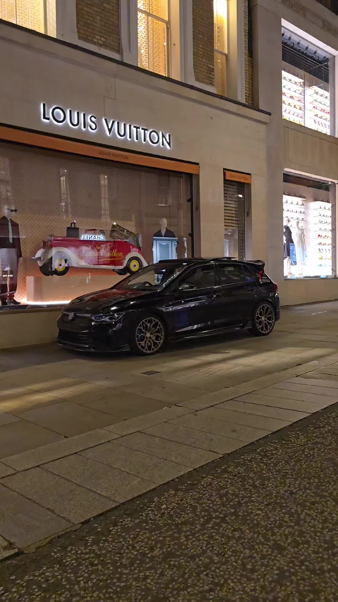 @GOLF8R