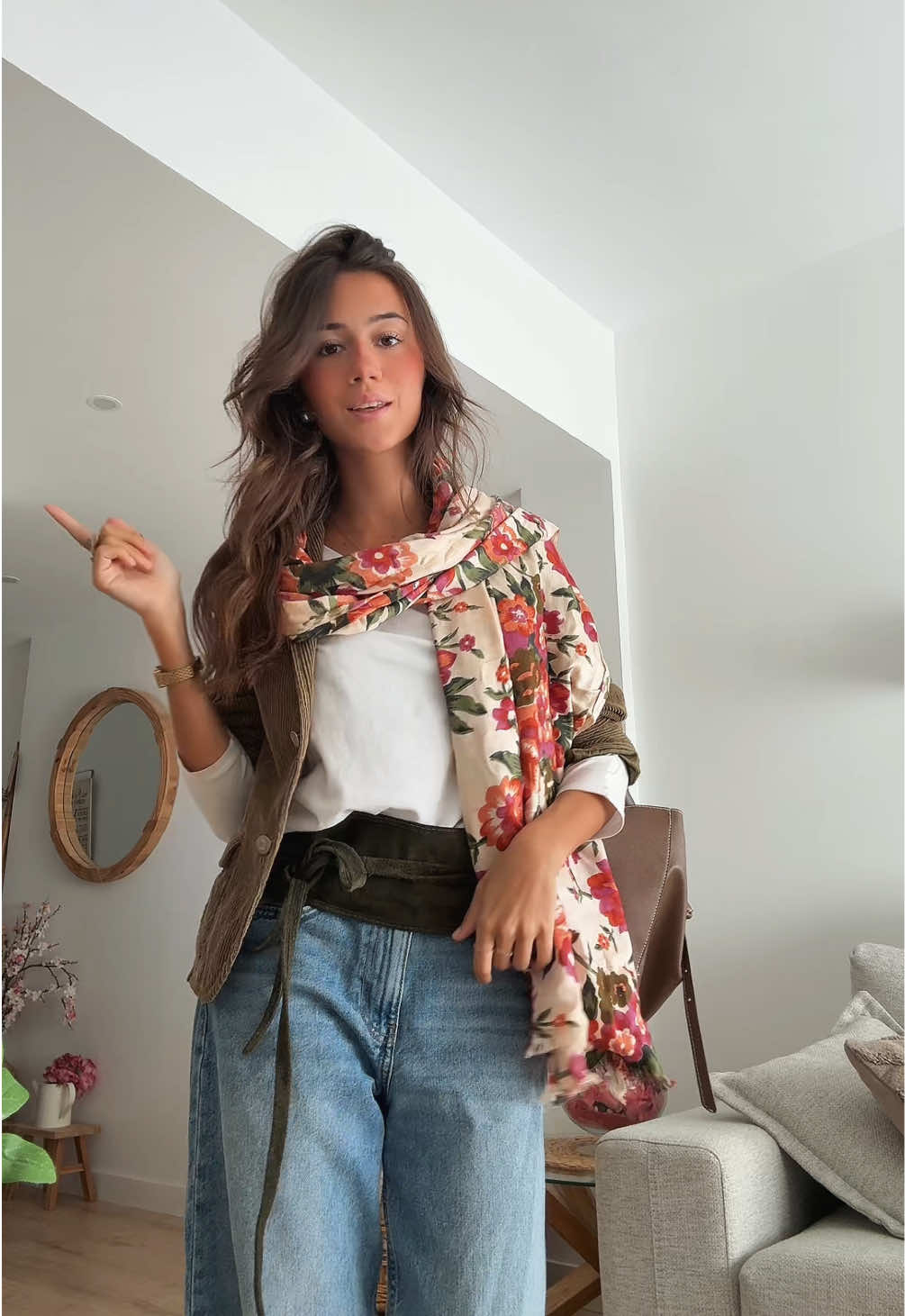 @candelattoro