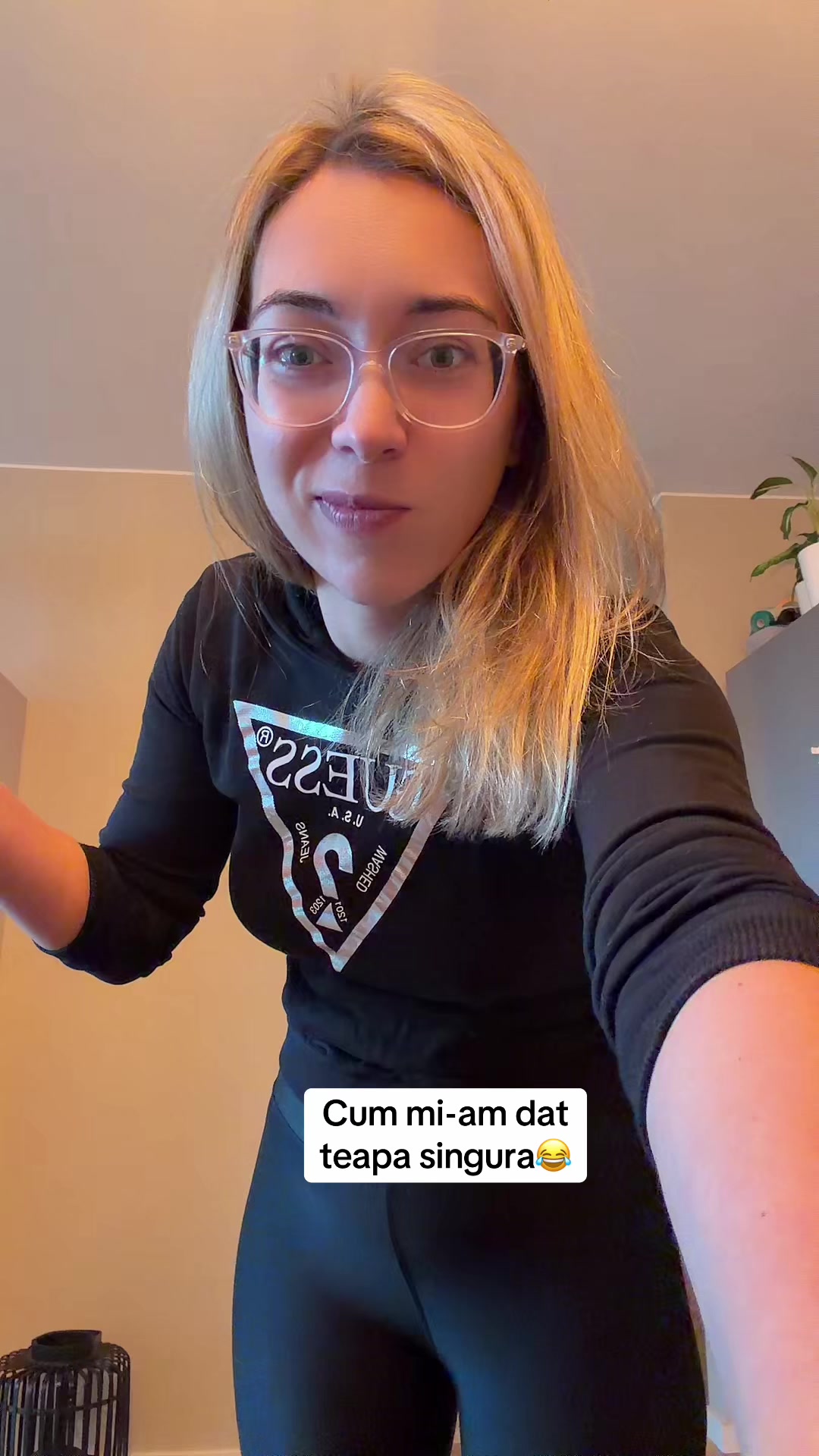 @Elisabeta🇳🇴🇷🇴