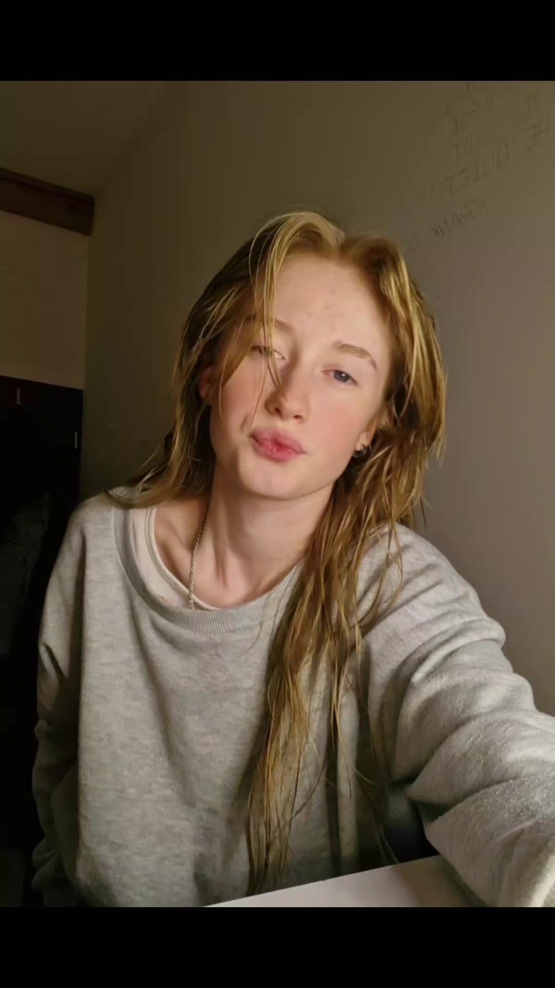 @Vick𖣂