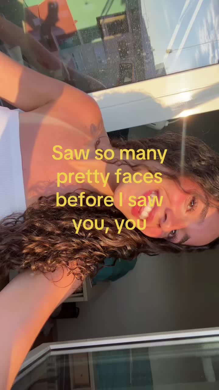 @chachipistachi__