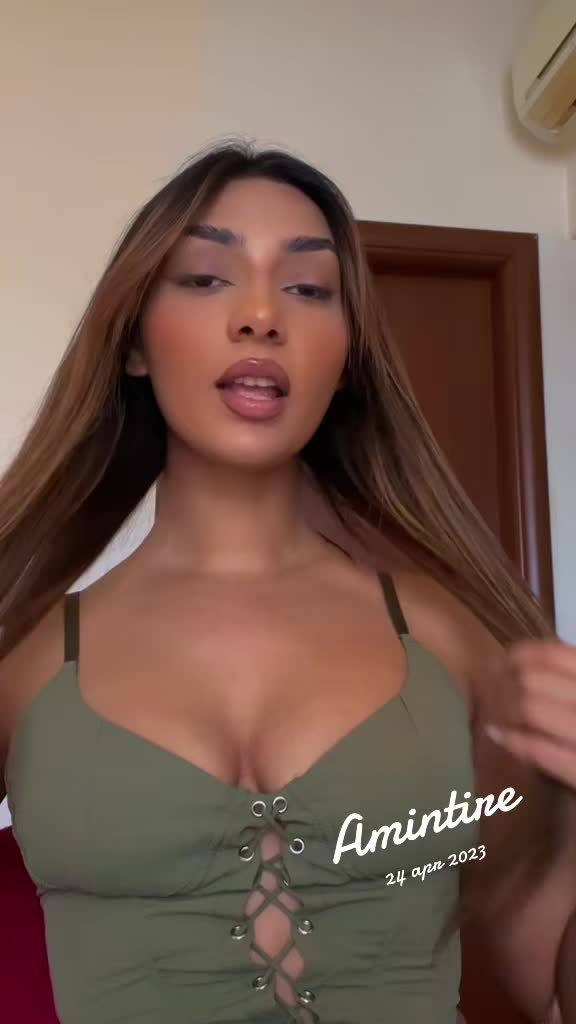 @Saradaniela