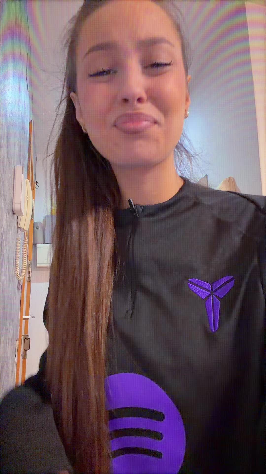 @Yunaira Escudero ✨