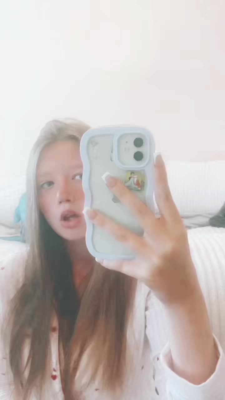 @lolamann0