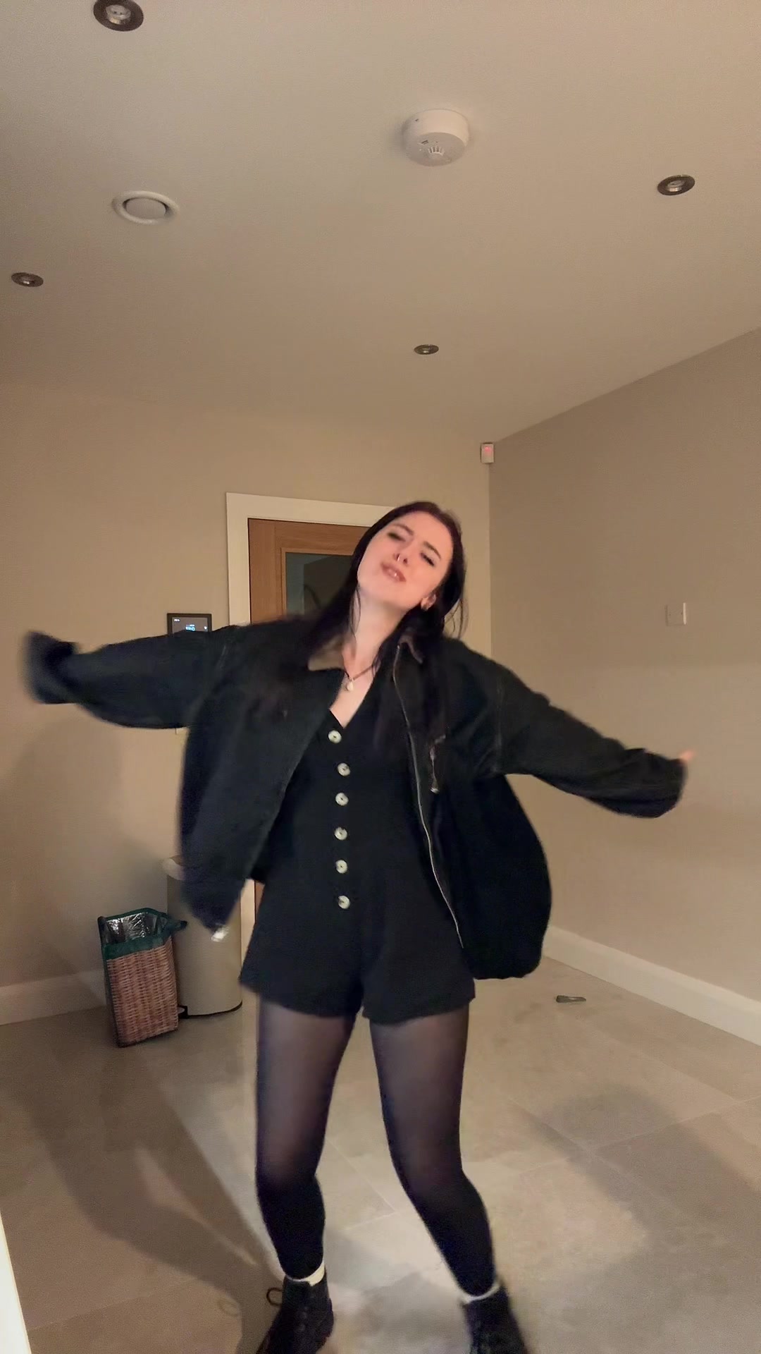 @sleepingbeauddie