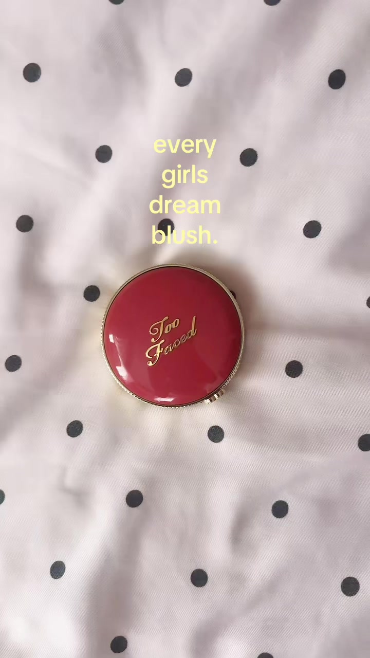 @𝐂𝐡𝐥𝐨🤍🎀