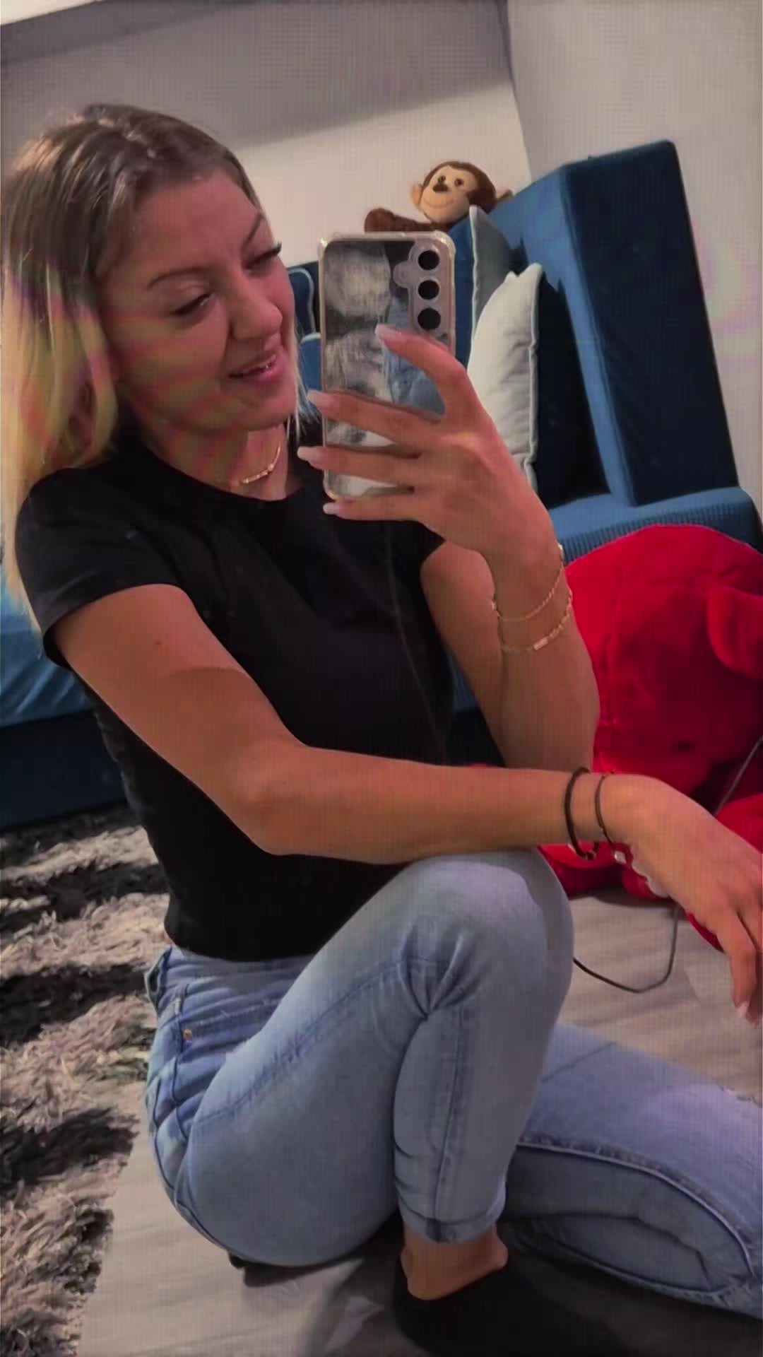 @Tina