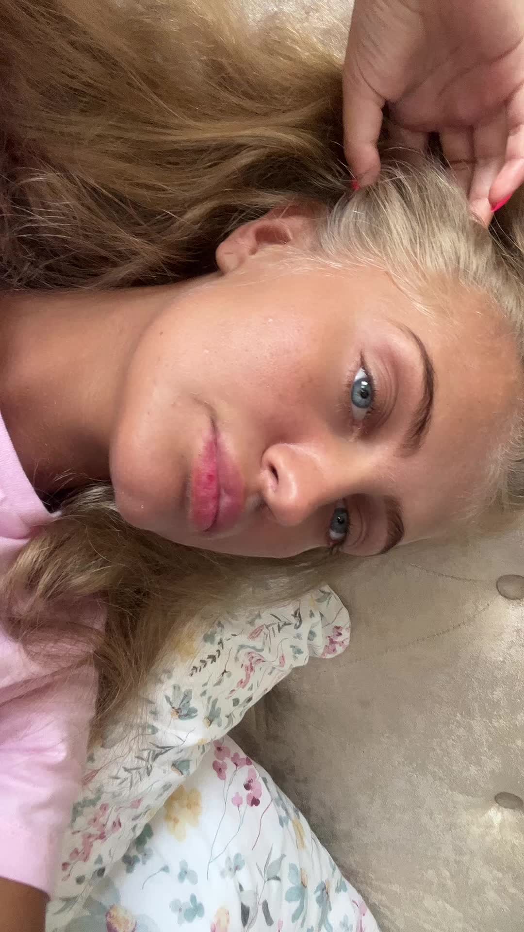 @𝐁 𝐑 𝐈 𝐃 𝐆 𝐈 𝐄 ꨄ