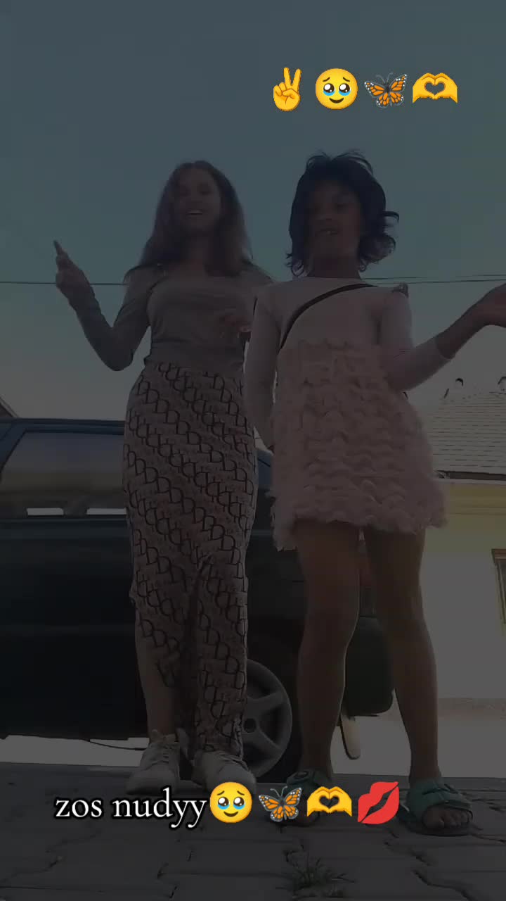 @våñëśkä 🥹🦋🫶