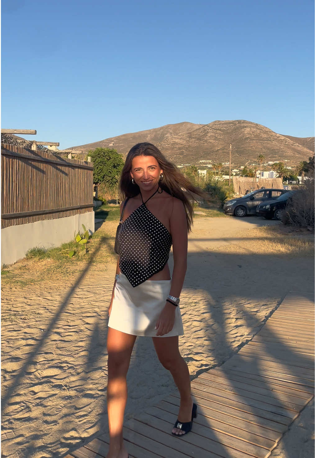 @carlatarres