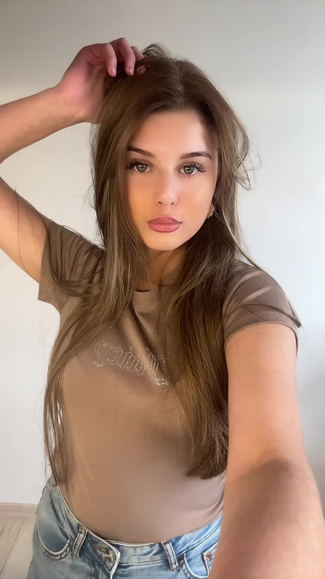 @ℋ𝒪ℒℒ𝒰̀ℬ𝒪𝒱𝒜̀ 𝒩𝒶𝓉𝒶𝓁𝓎́
