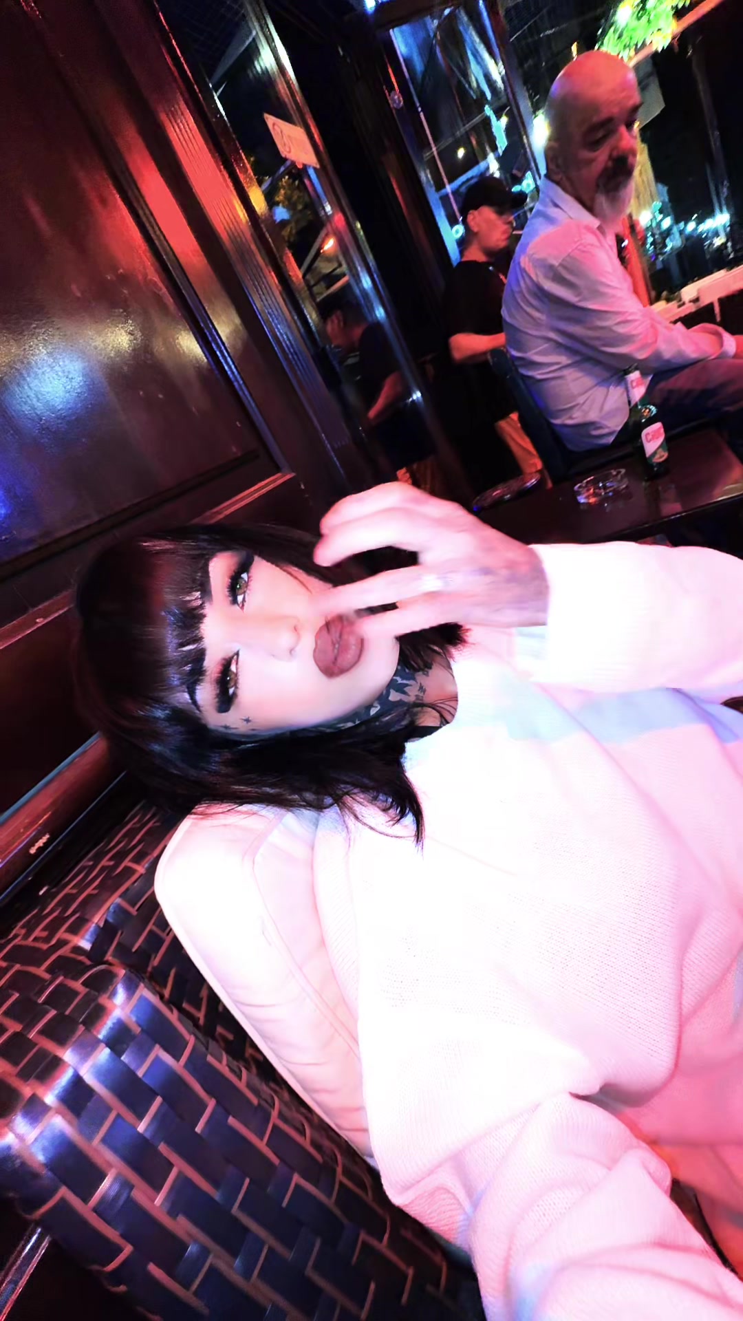 @𝐀𝐊𝐈𝐑𝐀