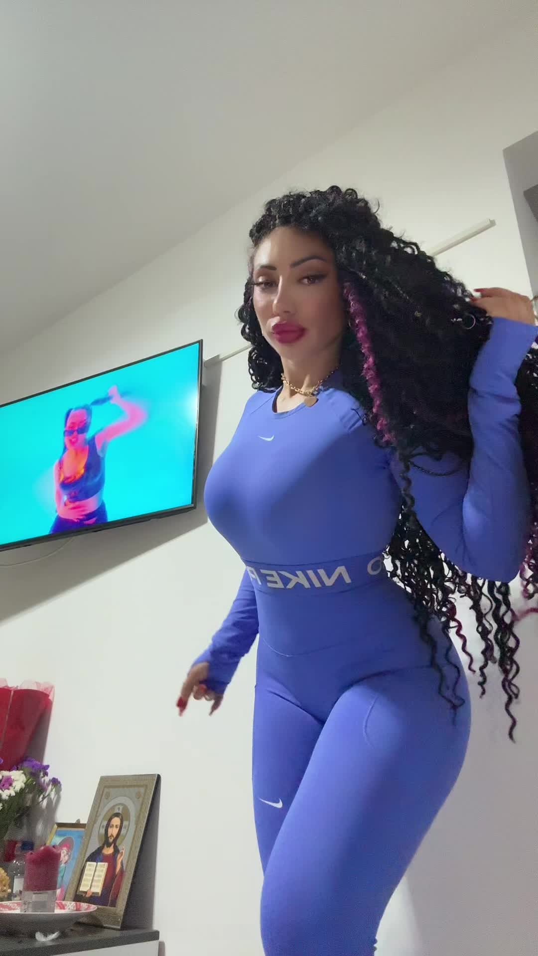 @Amyra