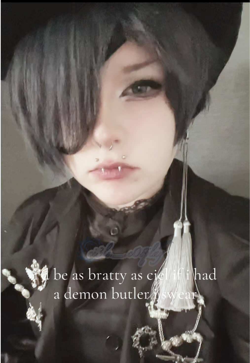 @ℭ𝔦𝔢𝔩𝔓𝔥𝔞𝔫𝔱𝔬𝔪𝔤𝔦𝔳𝔢