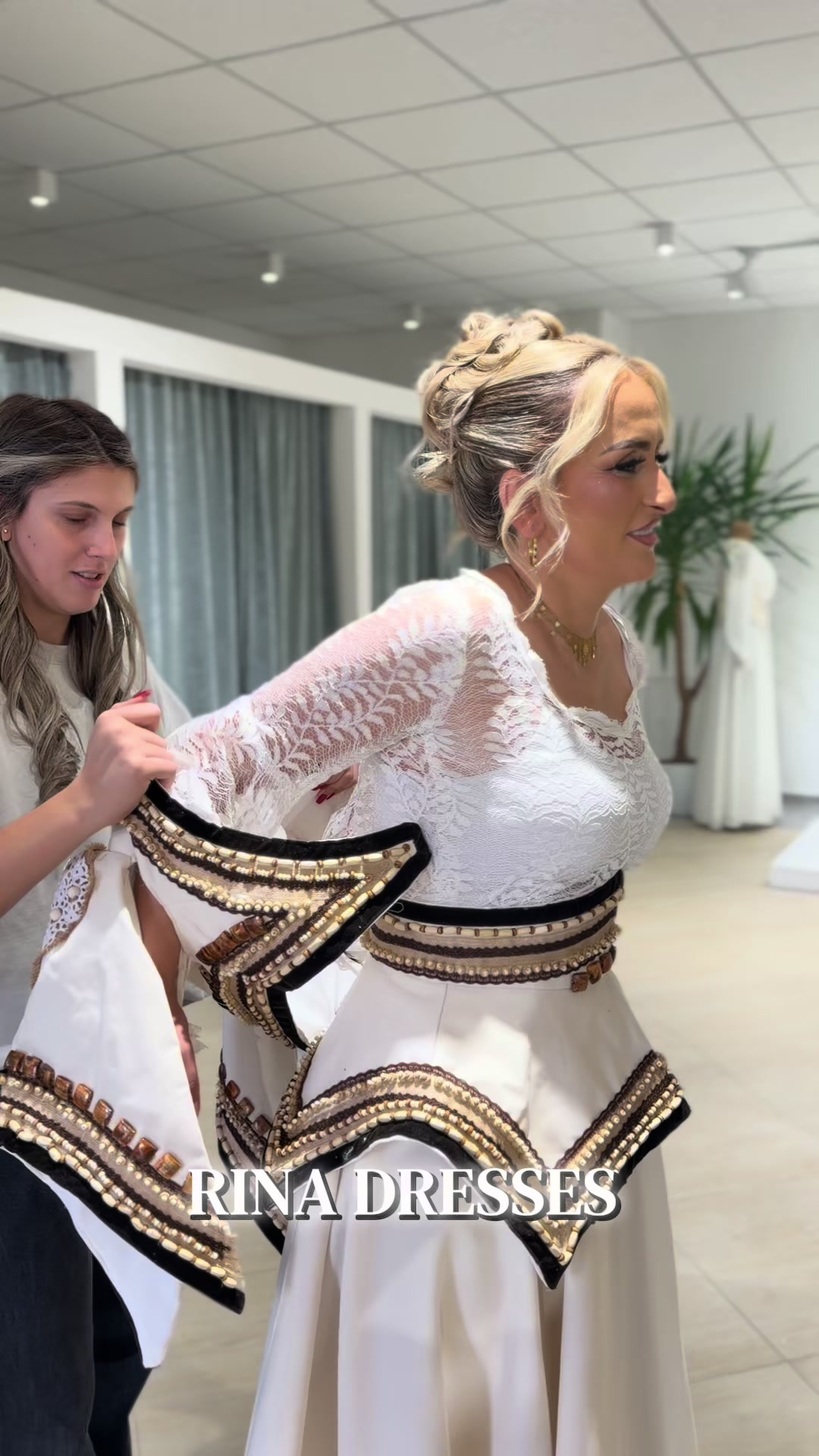 @Rina.Dresses