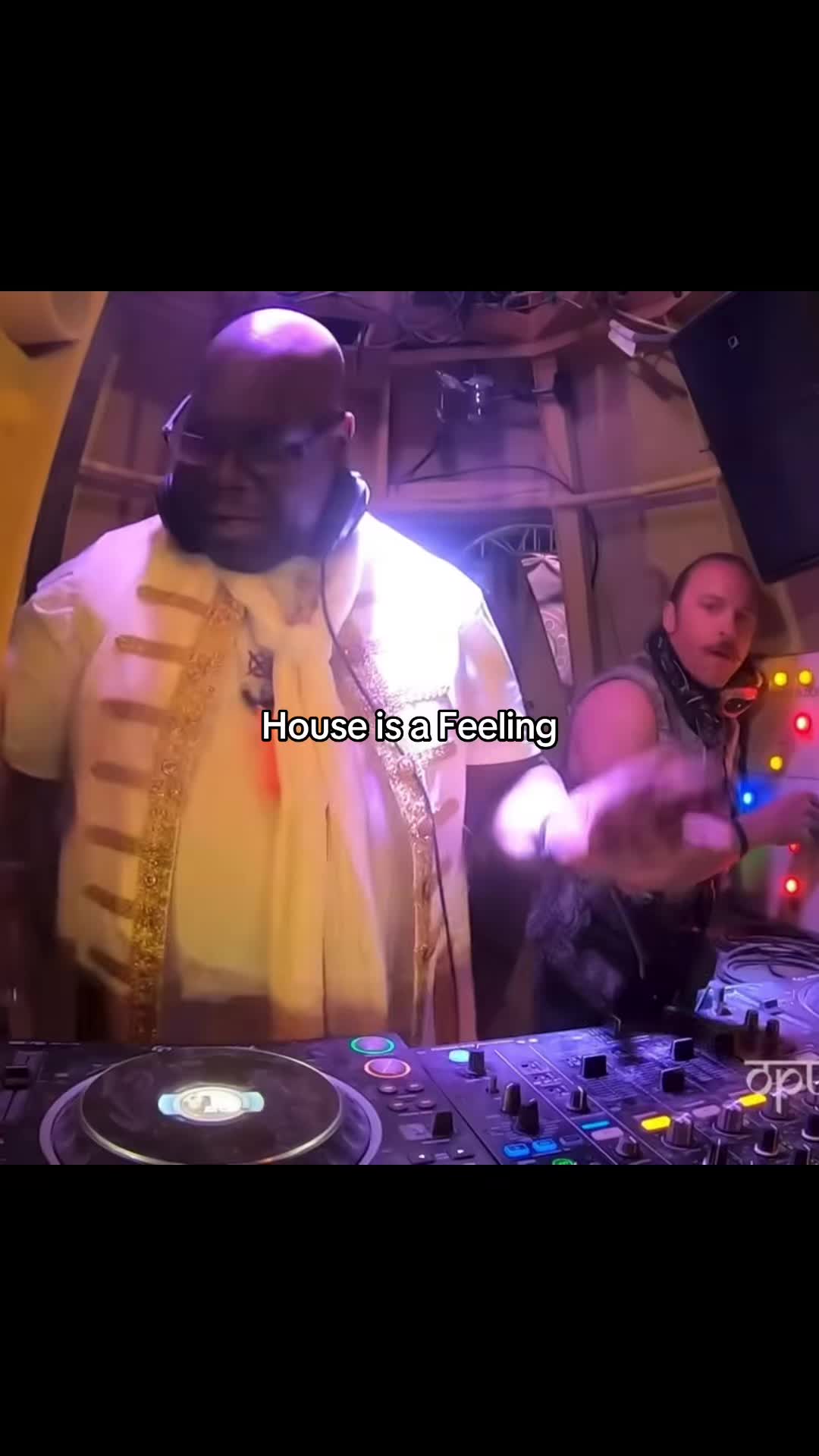 @Decks & Drops