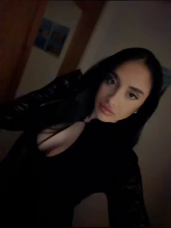 @FABIANA ✰