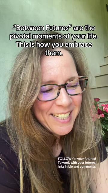 @Personal Futurist Essi Erika