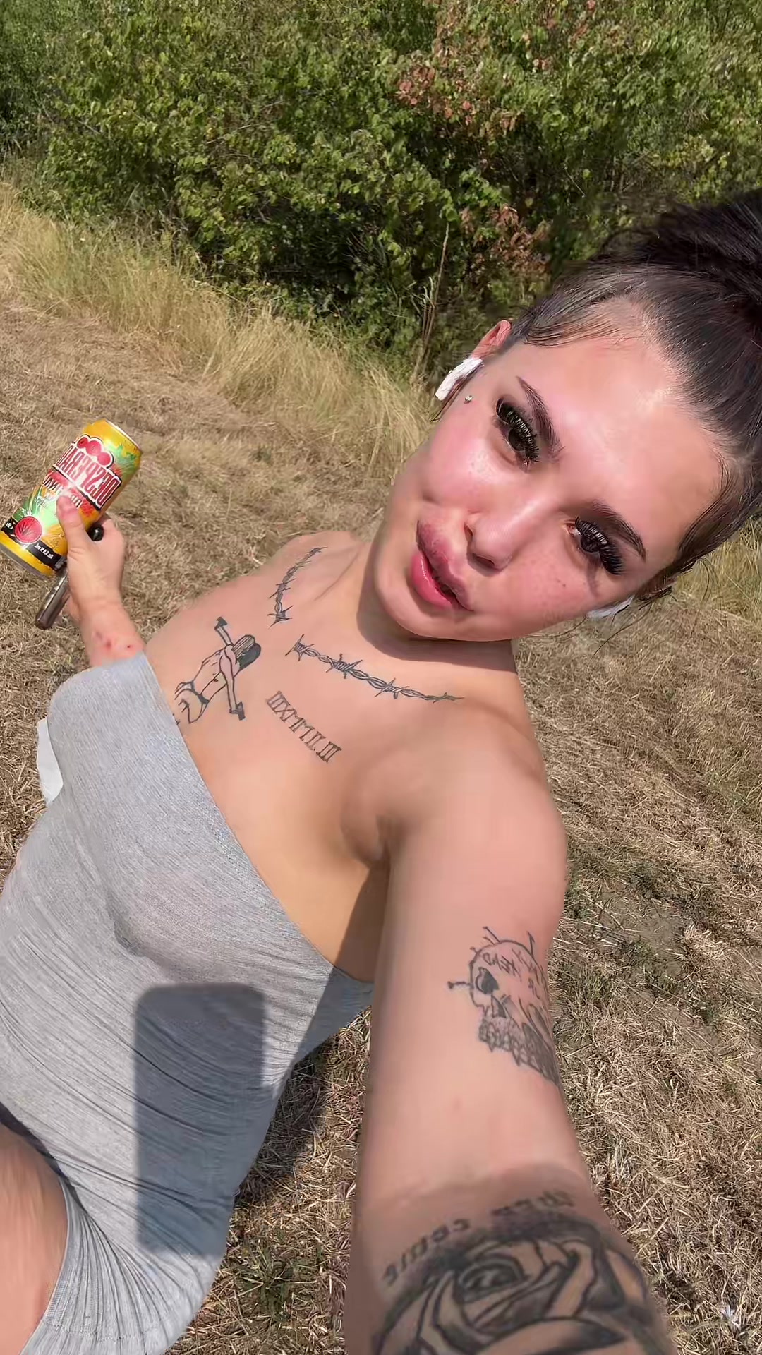 @Ig- youngelinka_