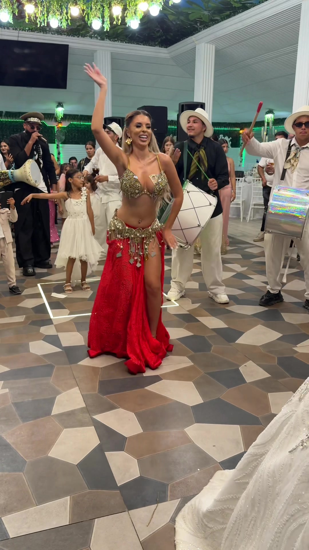 @Bianca Gabriela | Bellydance