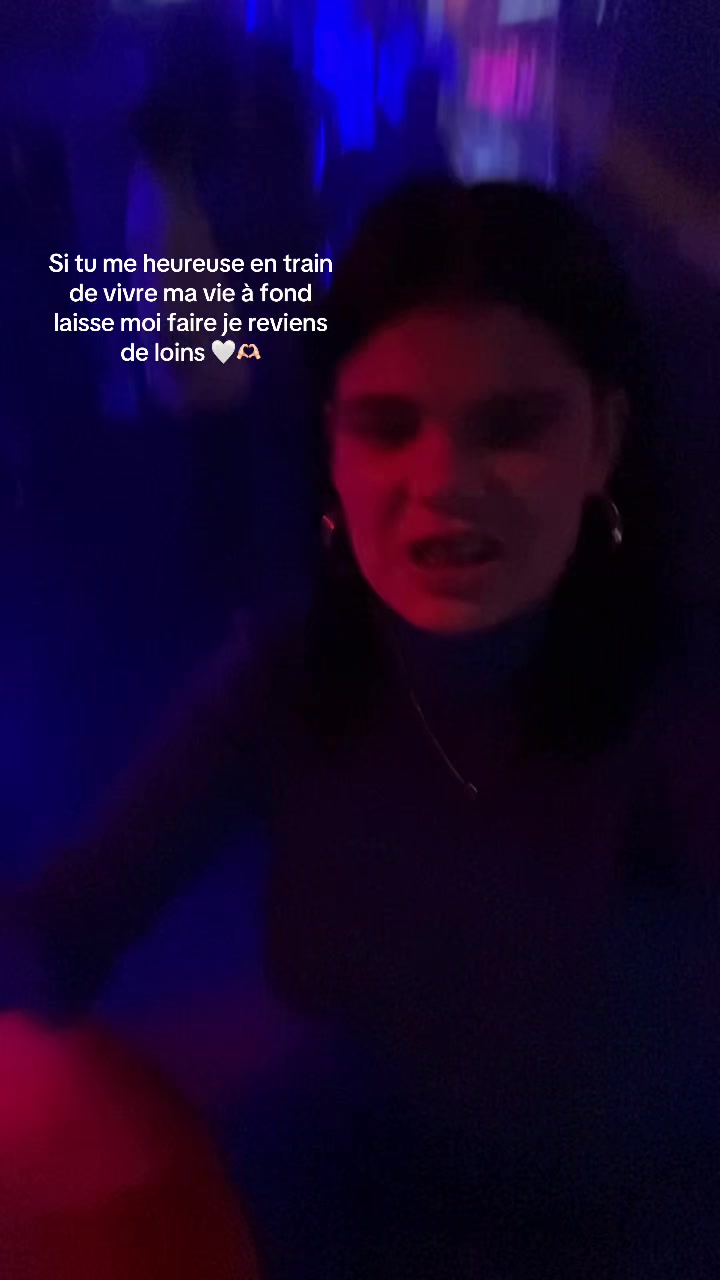 @🪽Laura🪽
