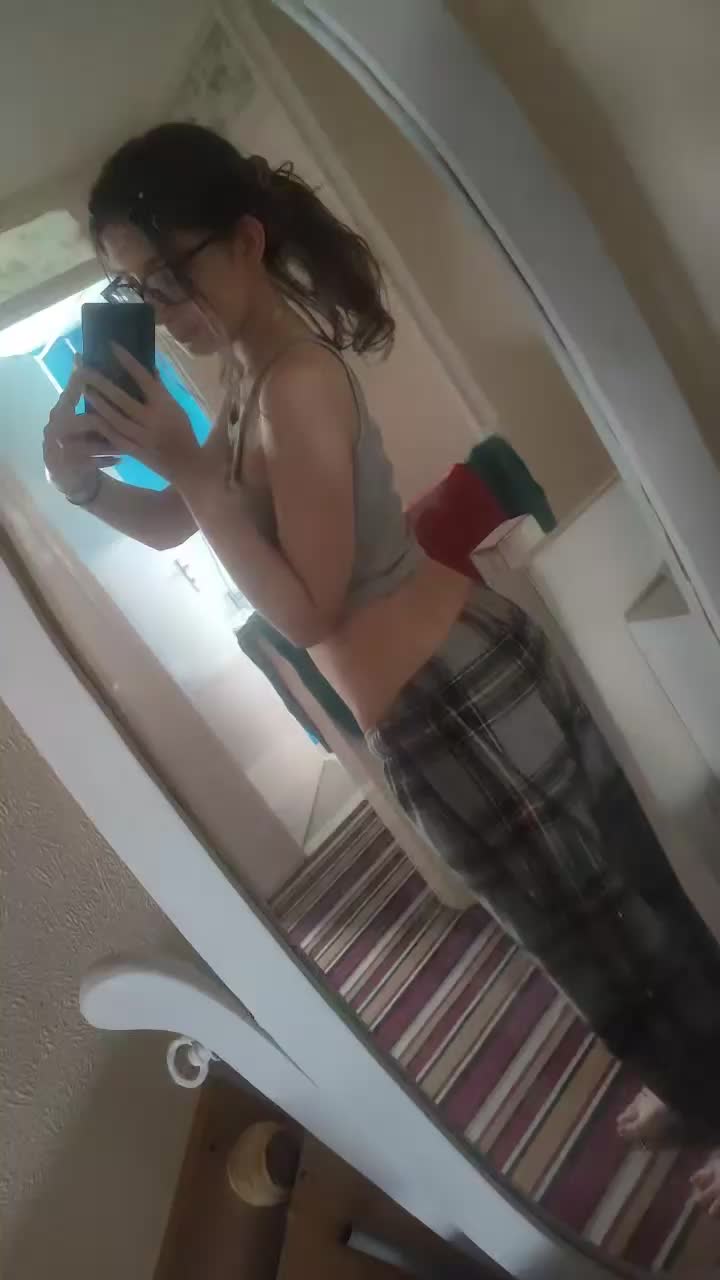 @Gabichloxo._