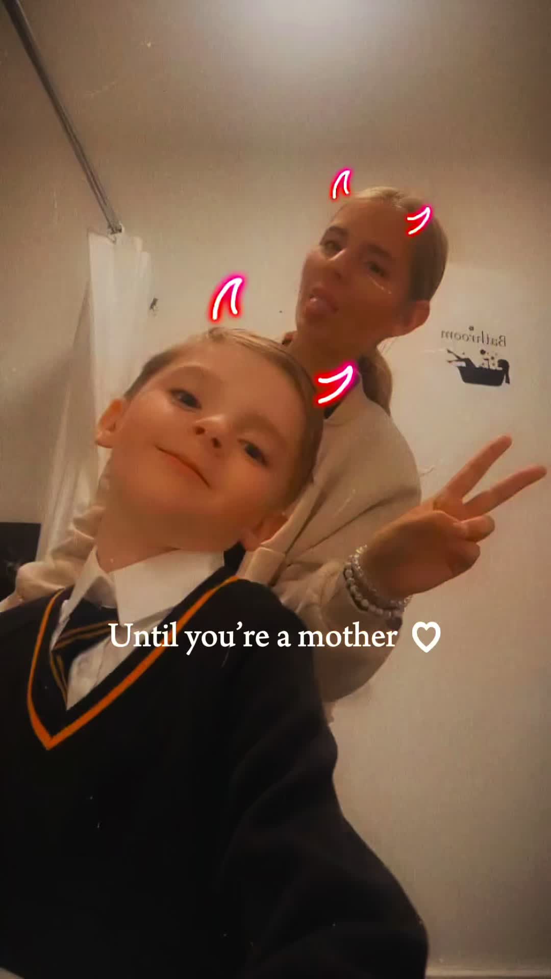 @loisxox