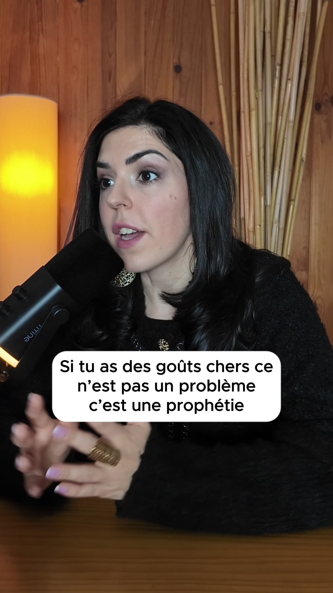 @Ana Ruiz / Girl Boss
