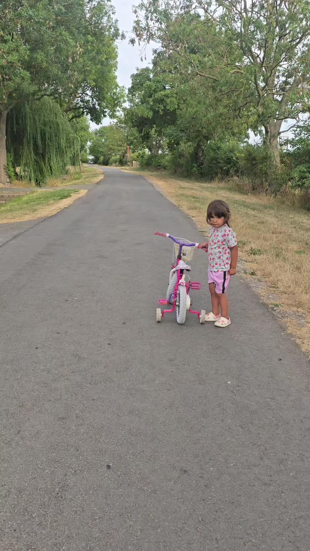 @Zahra زهرة بوها