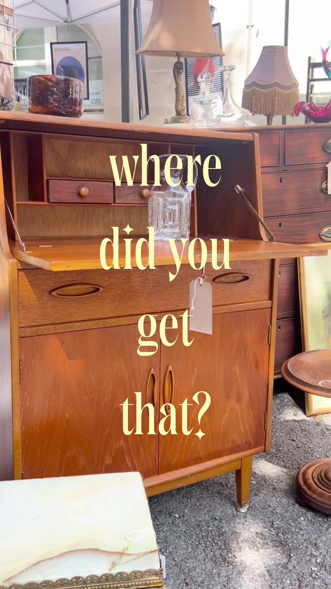 @Vintage Furniture & Big Flea