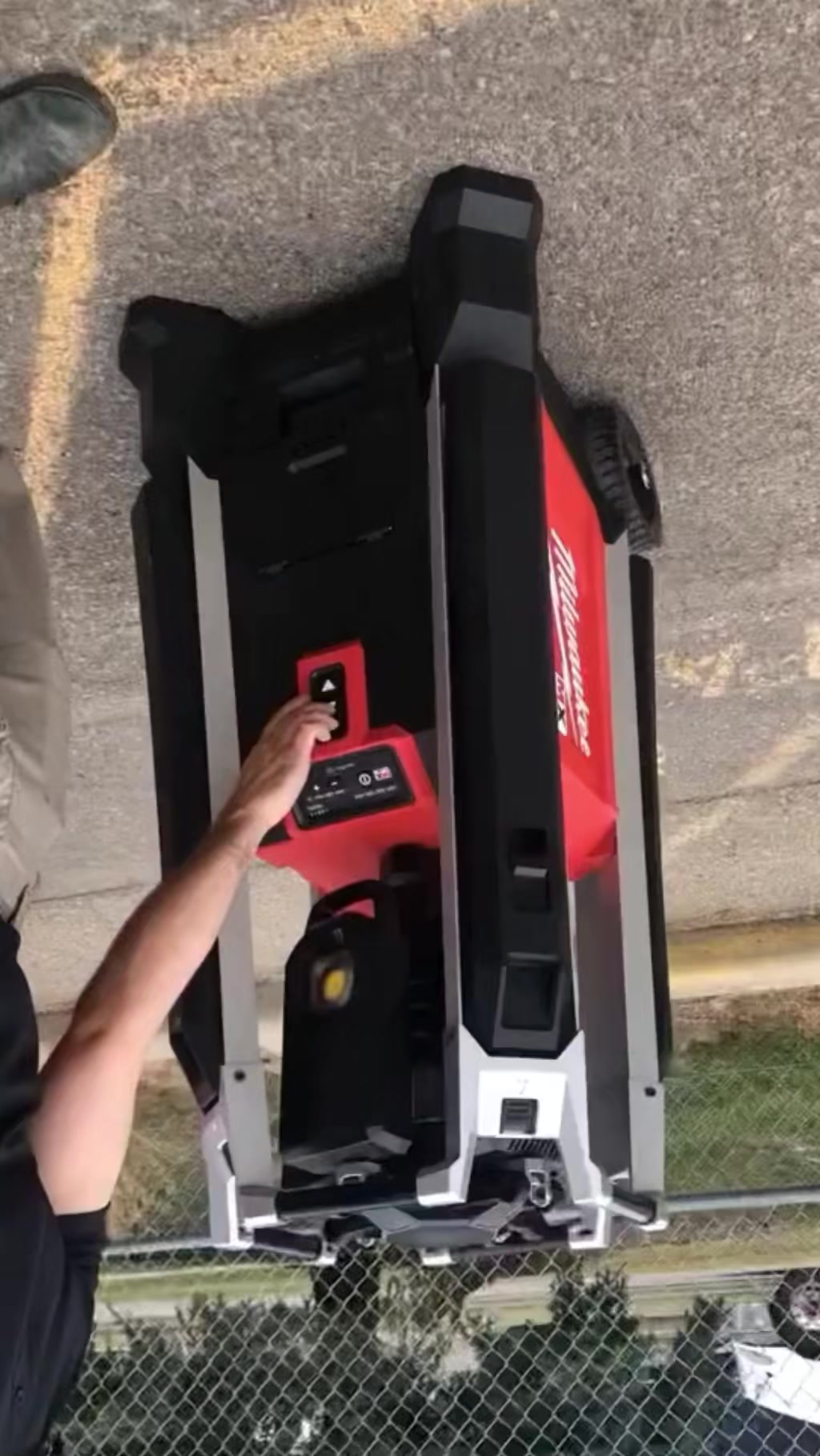 @Milwaukee_tools_keen🌐