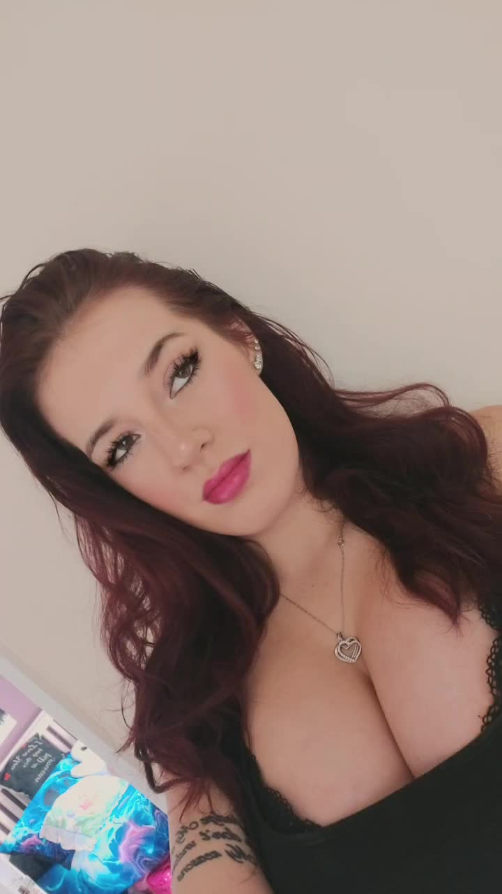 @๐Paige๐