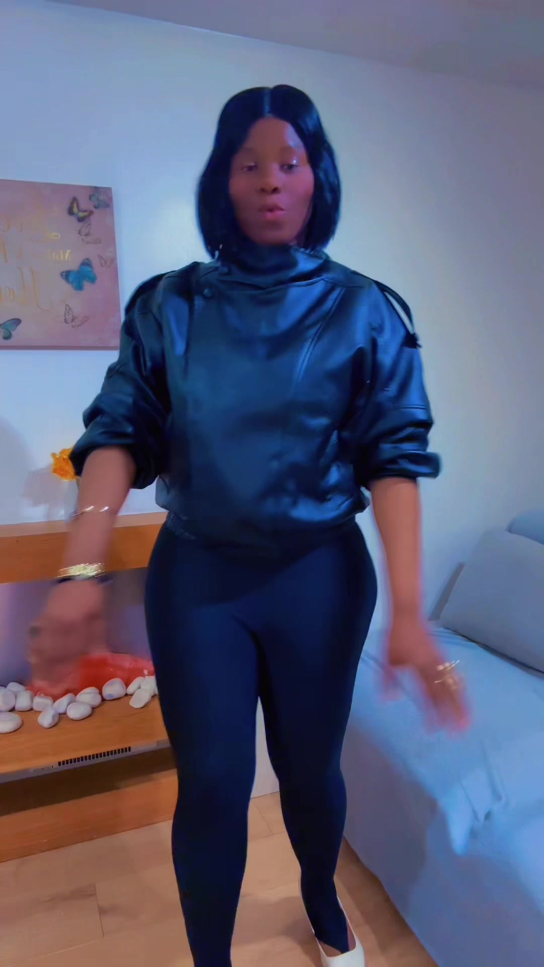 @mandykay