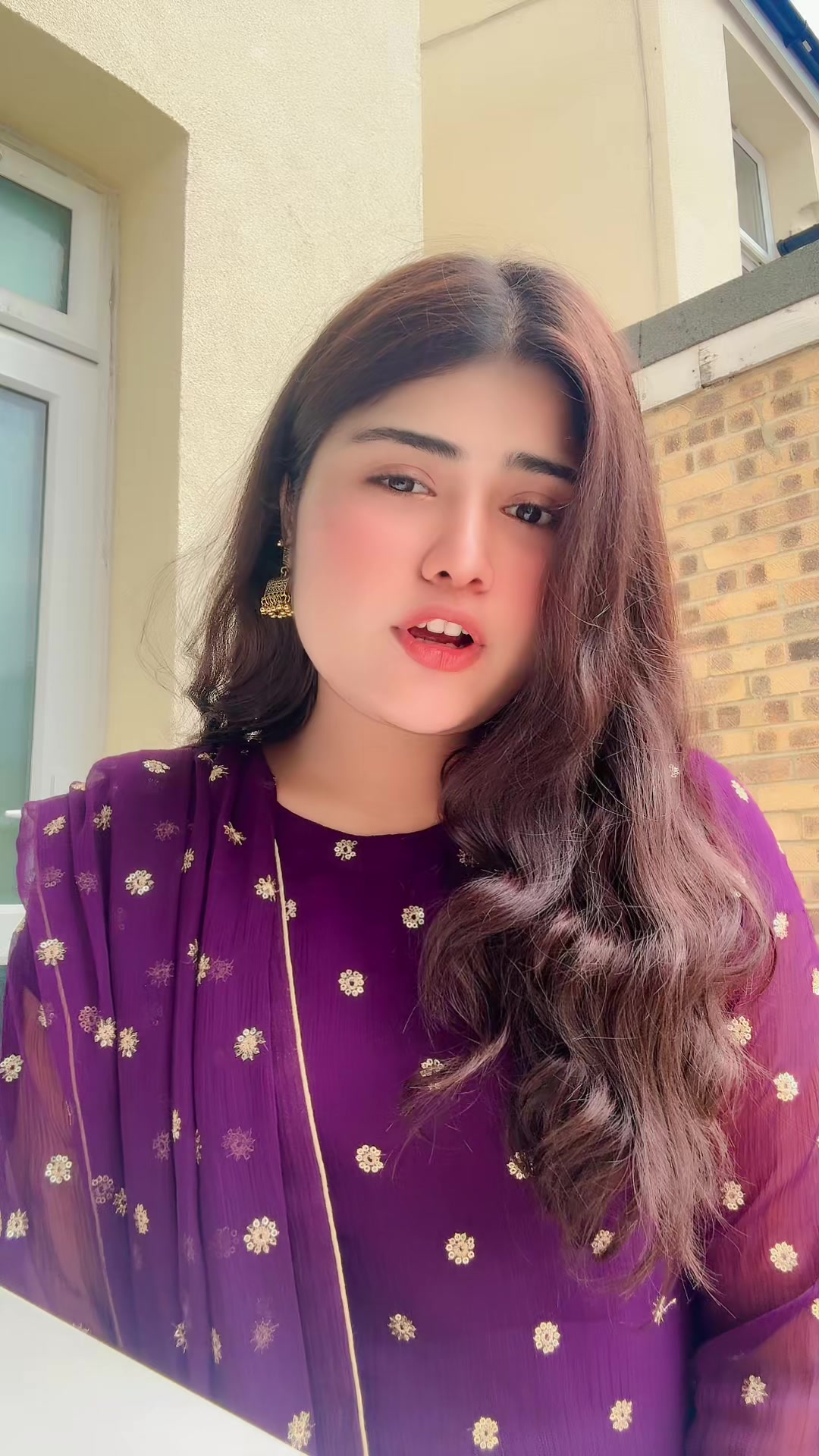 @LARAIB