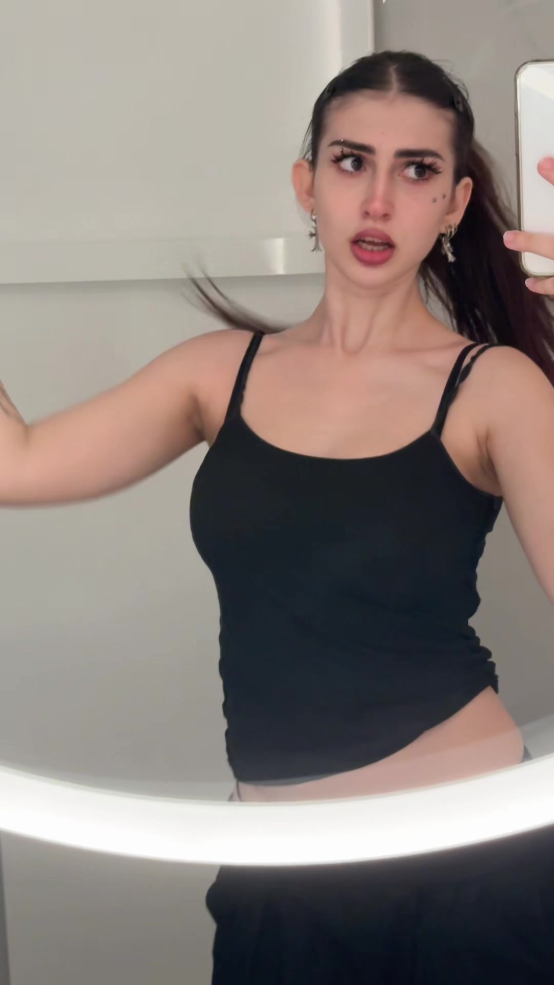 @cryinghinxy