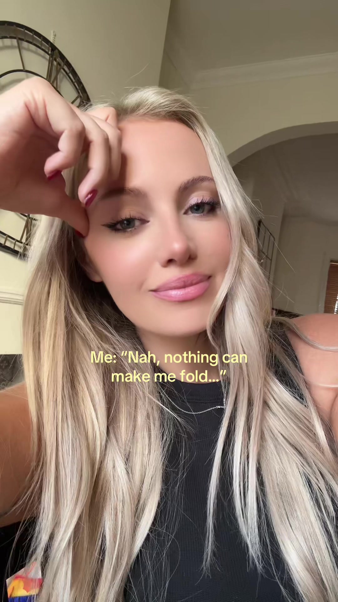 @Lisa J Evans sapphic author ⚢