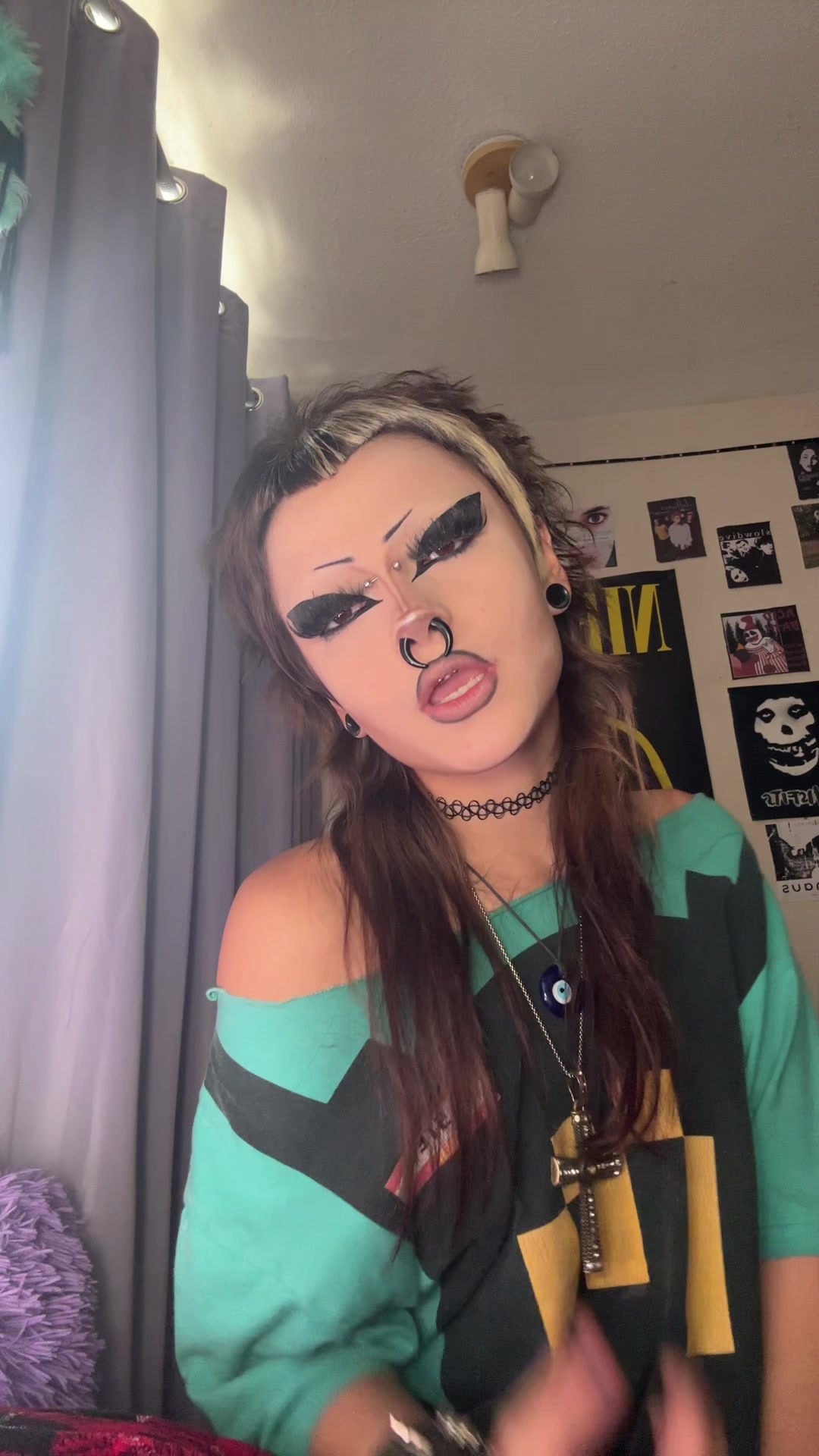 @Meg🦇