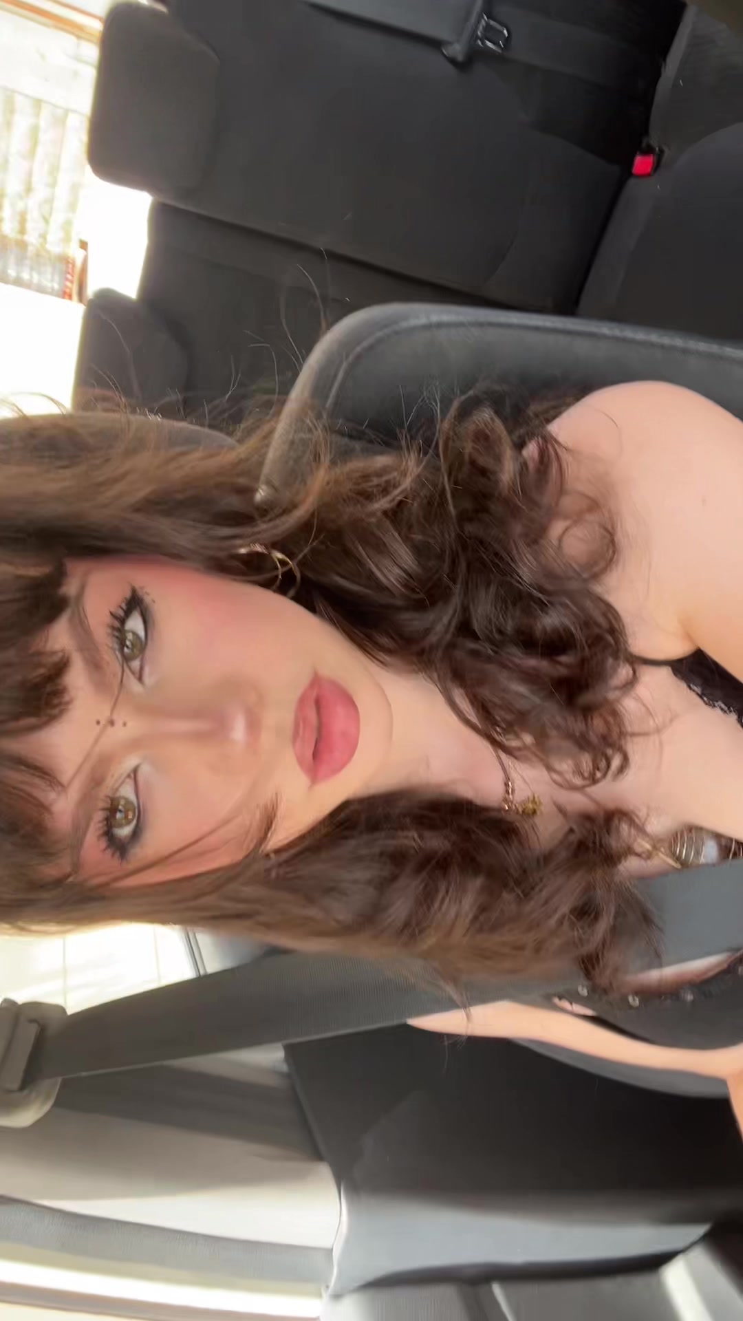 @𝐿𝒾𝒶