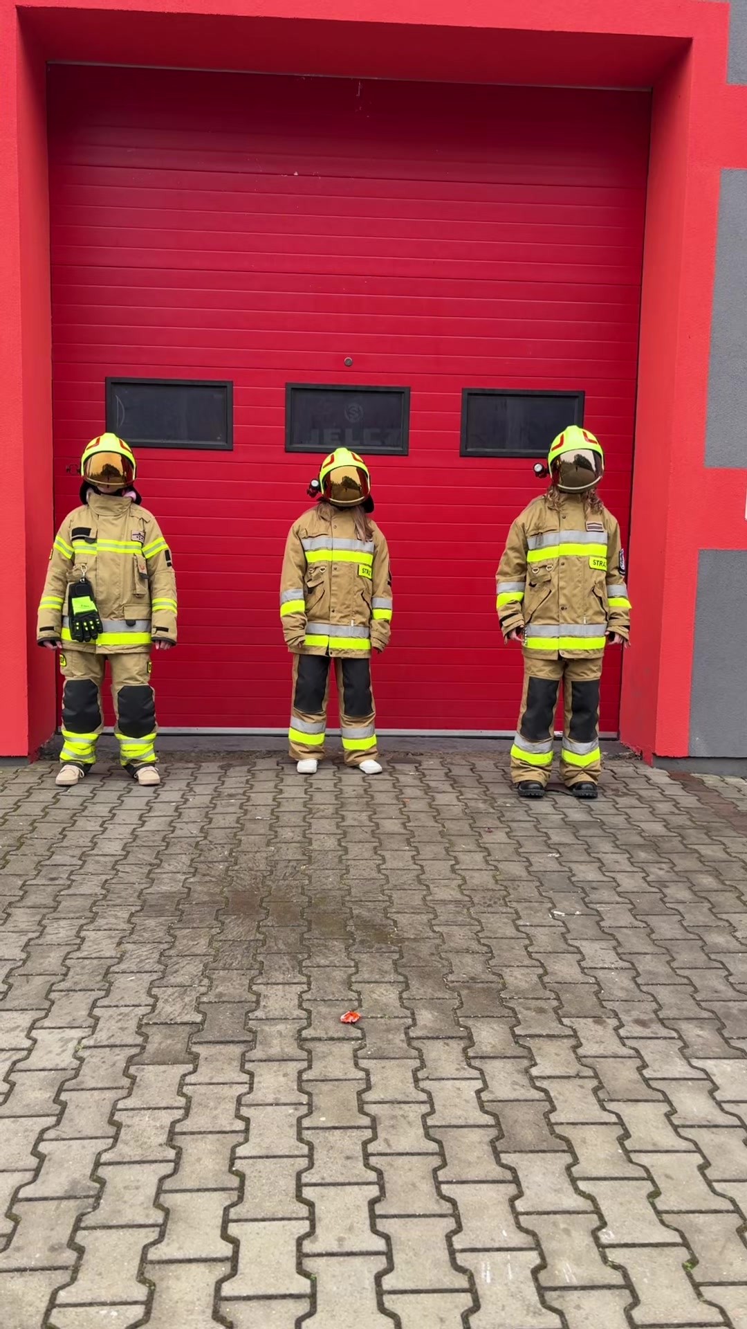 @👨&zwj;🚒🚒🔥
