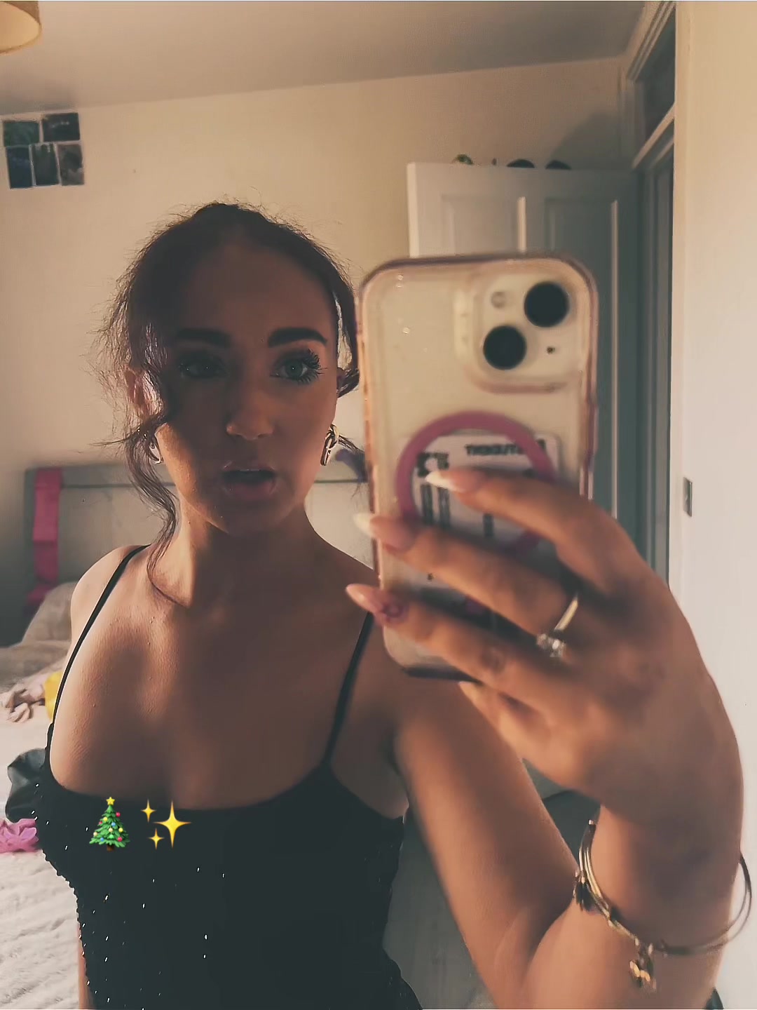 @&Aacute;ine