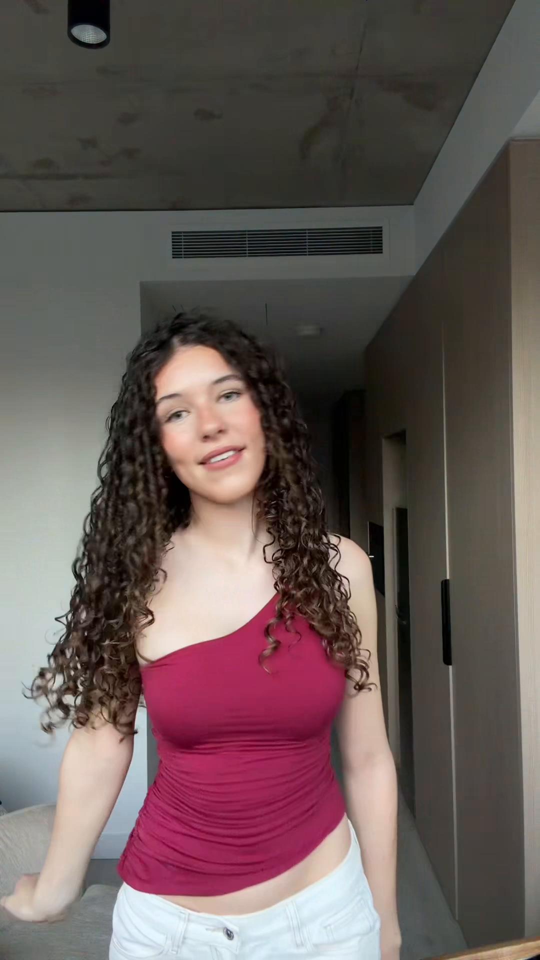 @charliandbeck