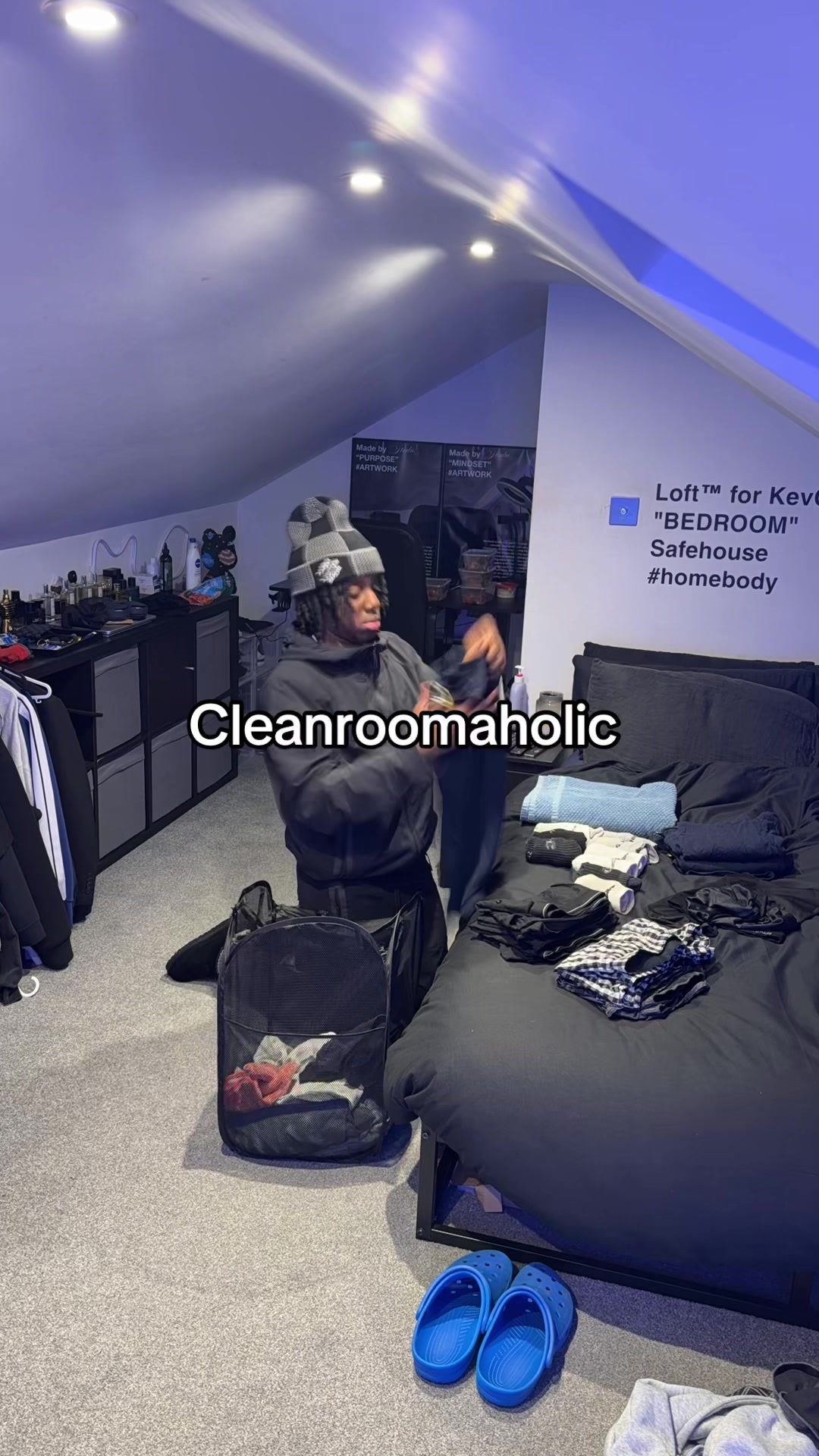 @Kev0