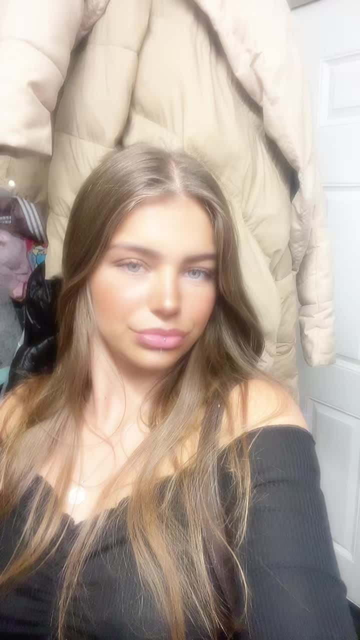 @Ell🤍