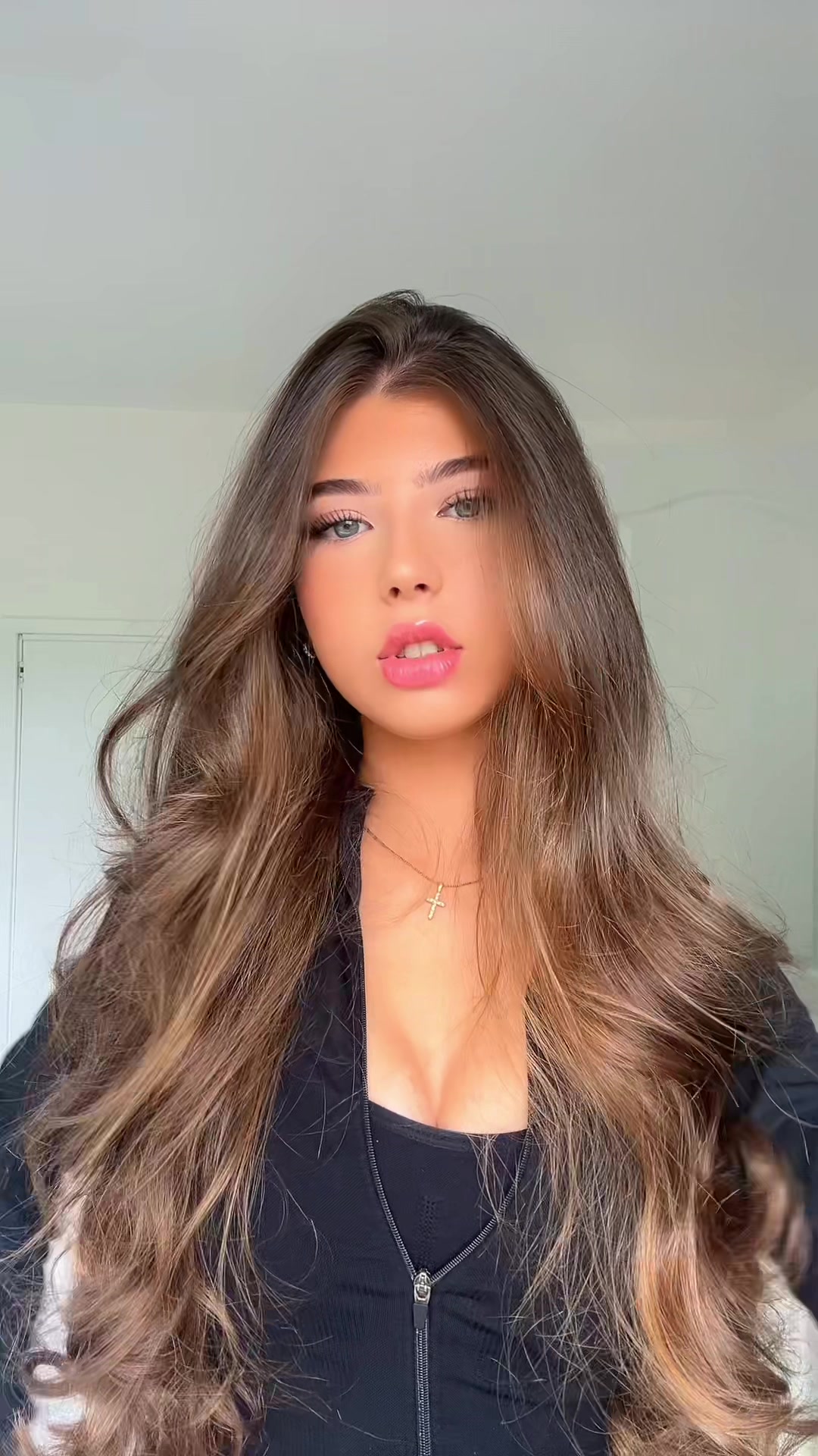 @scarlettbell