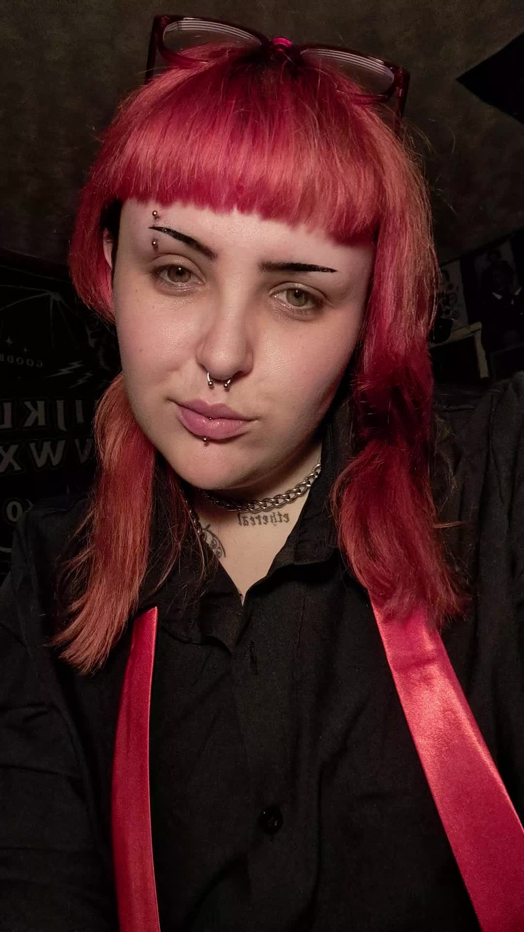 @🖤 𝕰𝖓𝖛𝖞 ❤️ (they/them)