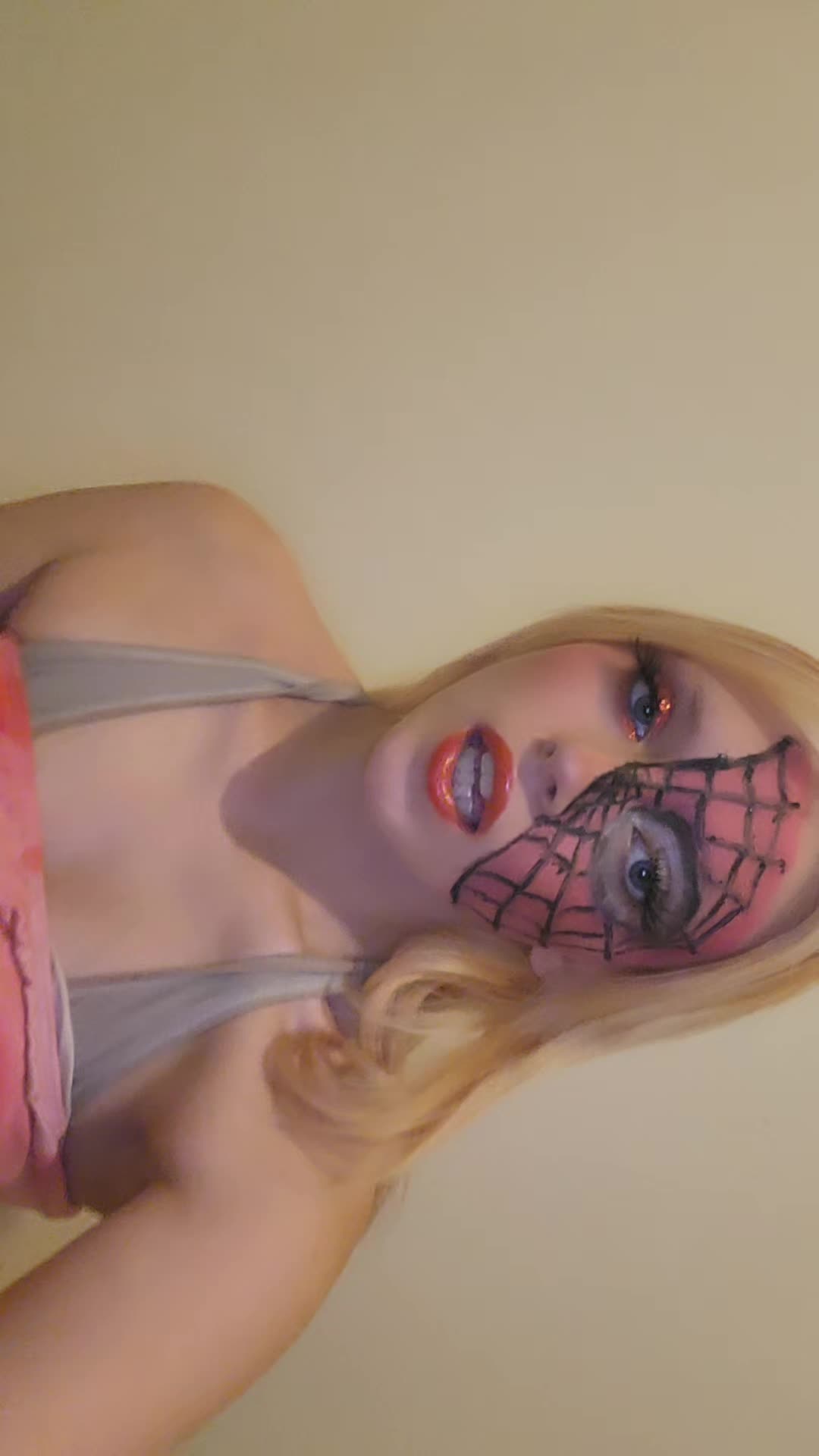 @Harley Quinn 😘