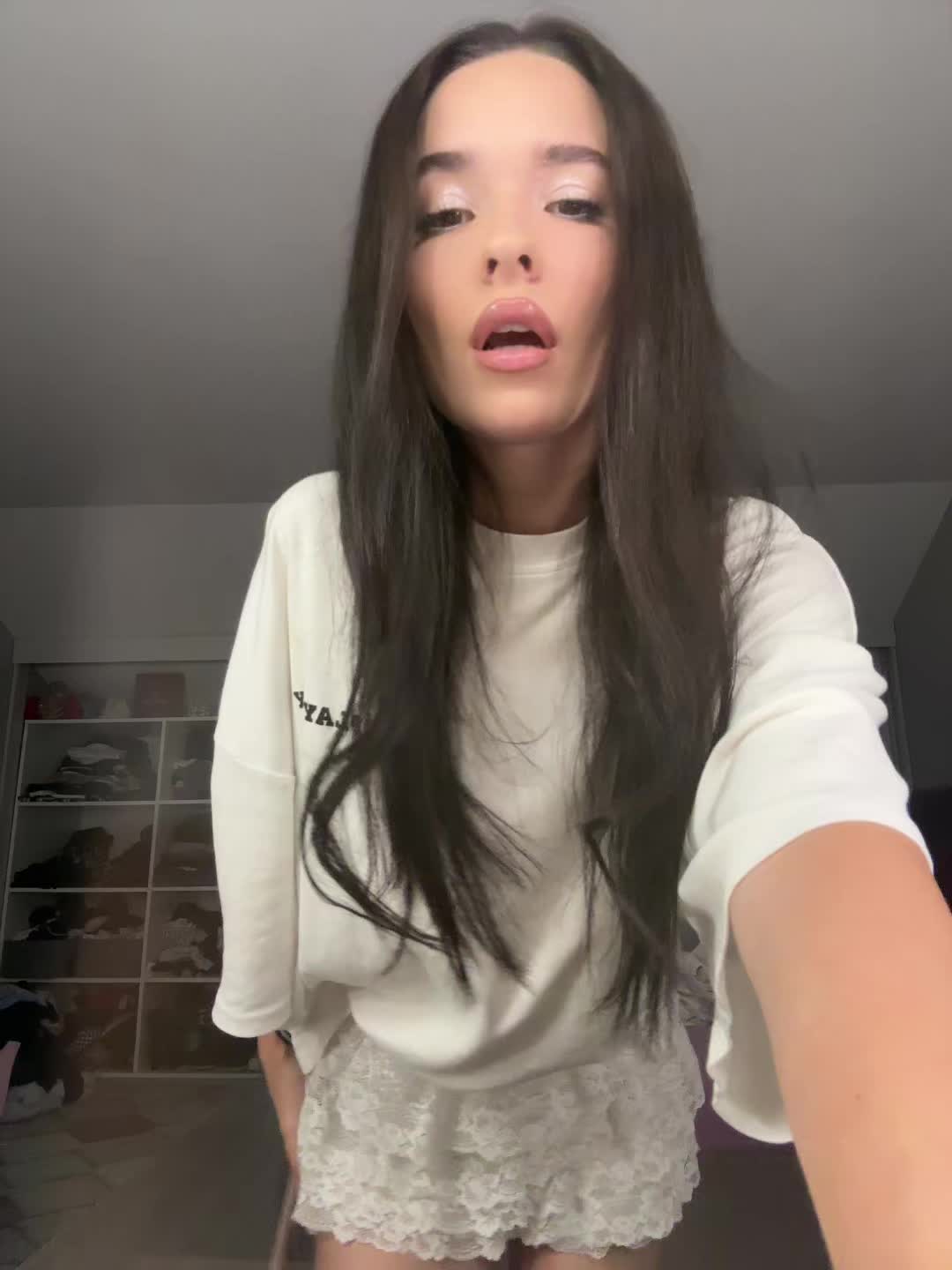 @miriam2