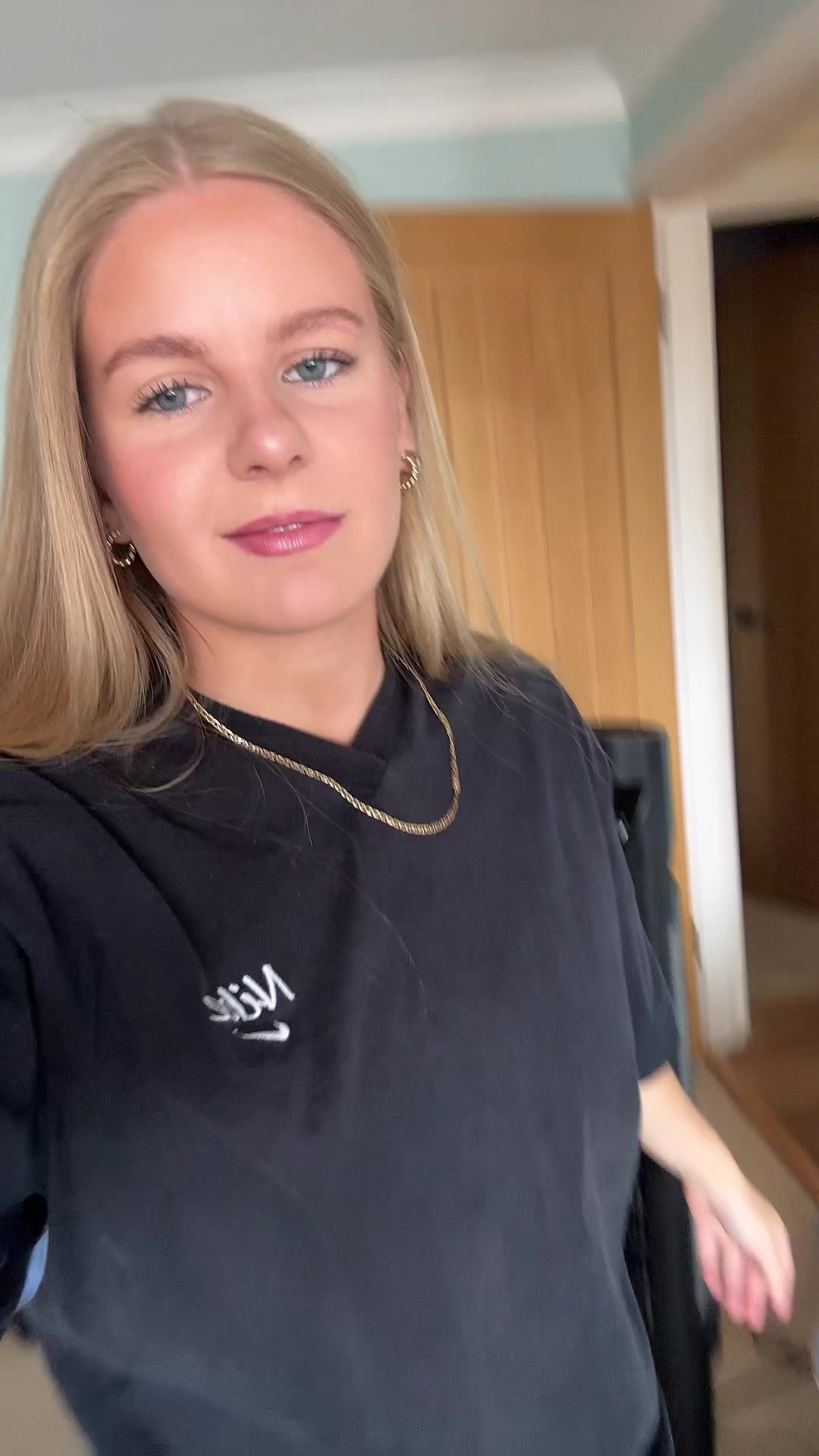 @hc.bz